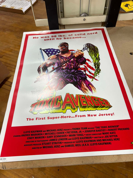 MOVIE: THE TOXIC AVENGER POSTER RW8G