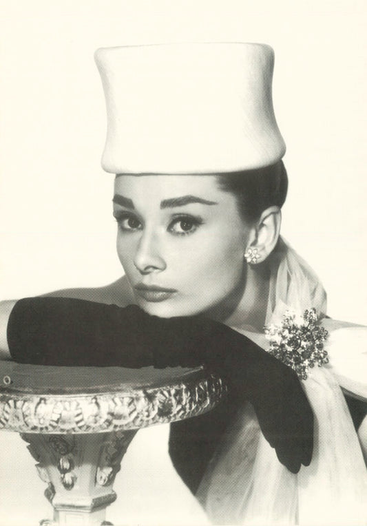 ACTRESS - AUDREY HEPBURN -wht. hat - POSTER RW17-O